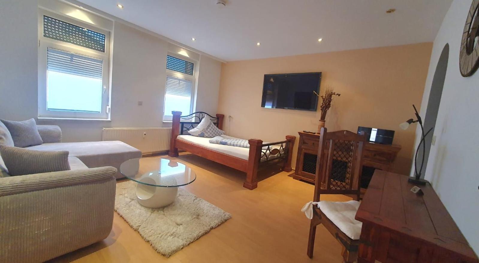 Pension Appartementhaus Central Nordhausen Ngoại thất bức ảnh